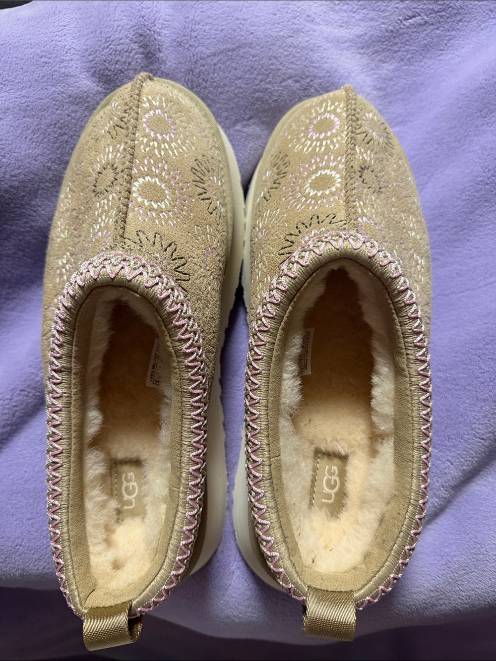 UGG Women's Tan Suede Slip-On Shearling Moccasin Sneakers Sun Stitch